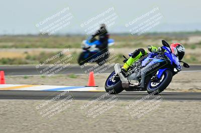 media/Apr-18-2025-TrackDaz (Fri) [[45f5874c44]]/C Group/Session 1 (Turn 7)/